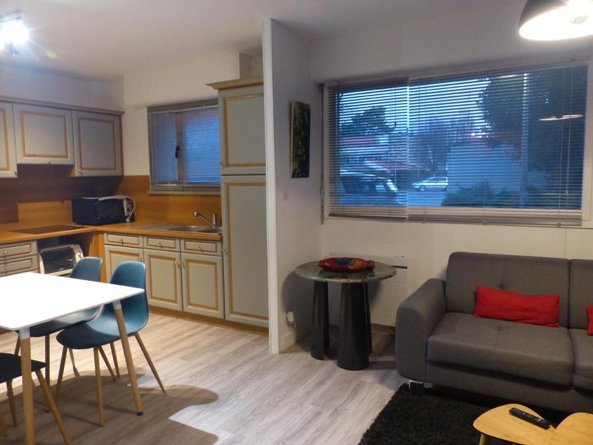 Grand Studio Confort Classe 3 Etoiles Рошфор Экстерьер фото