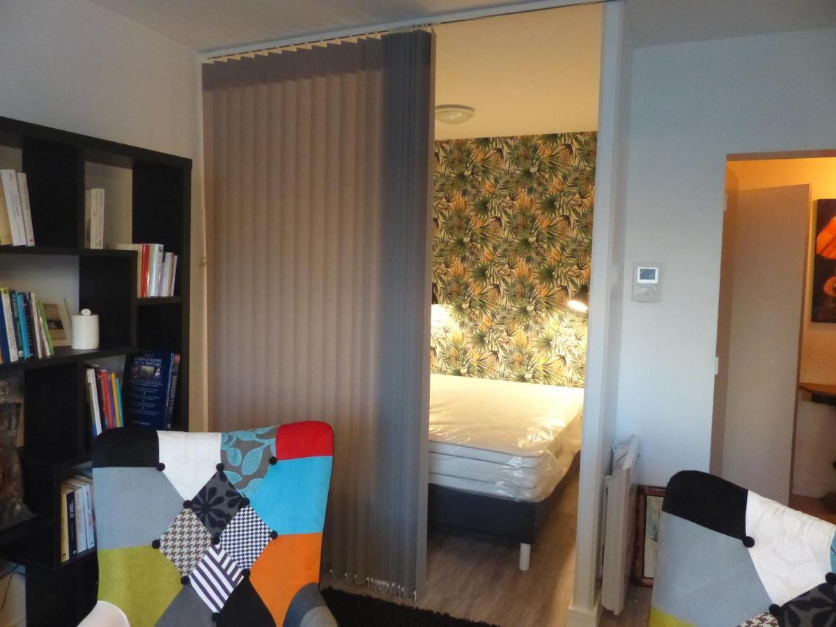 Grand Studio Confort Classe 3 Etoiles Рошфор Экстерьер фото