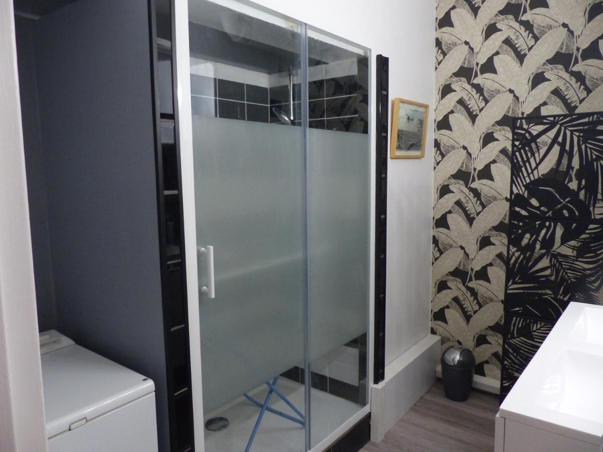 Grand Studio Confort Classe 3 Etoiles Рошфор Экстерьер фото