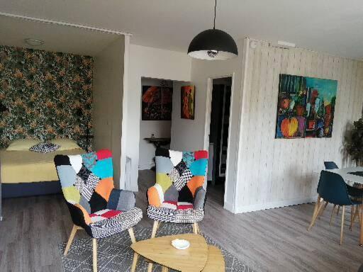 Grand Studio Confort Classe 3 Etoiles Рошфор Экстерьер фото